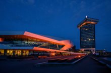 EYE oranje verlicht voor Orange the World